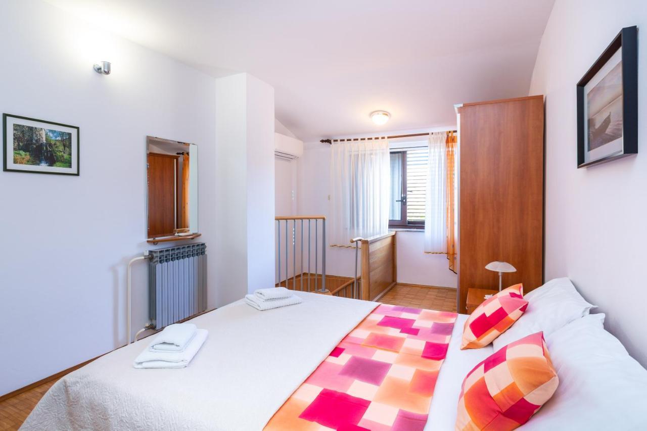 Appartamento Maretic Medolino Esterno foto